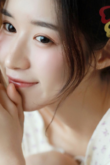李妍